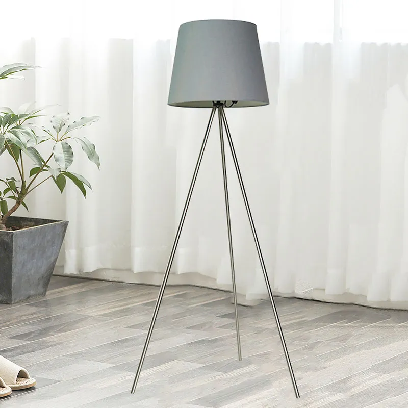 Hvad er fordelene ved stativslampe?
